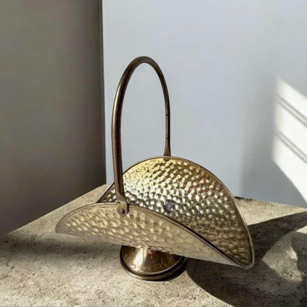 intage hammered brass basket, potentially made in Holland by Nijhof Zevenaar
